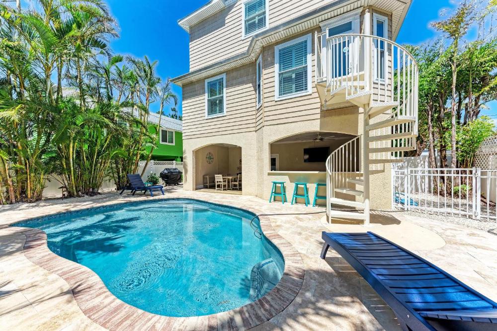 Four-Bedroom Vacation Home interior